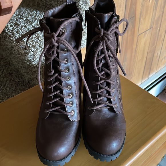 💗SODA💗SUPER CUTE COMBAT BOOTS - Picture 7 of 7